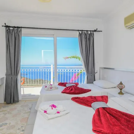 Villa With Sea View In The Heart Of Nature, Antalya - Awz 136